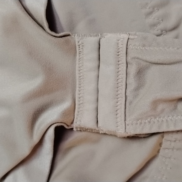 Maidenform Beige Shaper Slimmer Bodysuit - Size: S - Picture 7 of 7